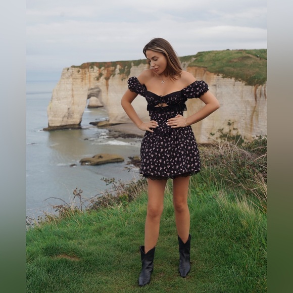 For Love & Lemons Noa Mini Dress Size Small NWT - Picture 8 of 15